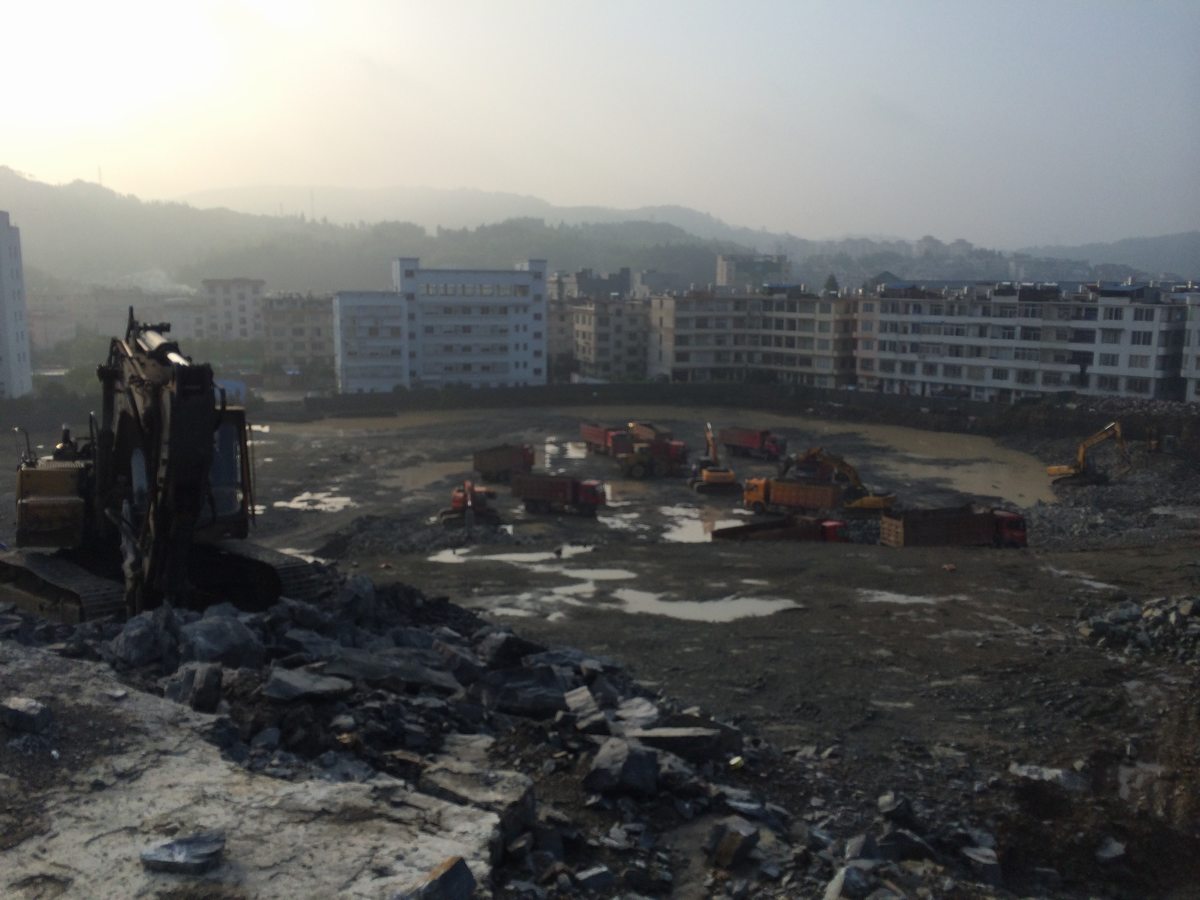 巖石膨脹劑:巖石破碎切割,礦山石材開采